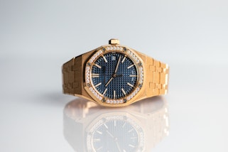 gift journalist Snuble Watch Collecting - 24/7 online auctions for luxury watches