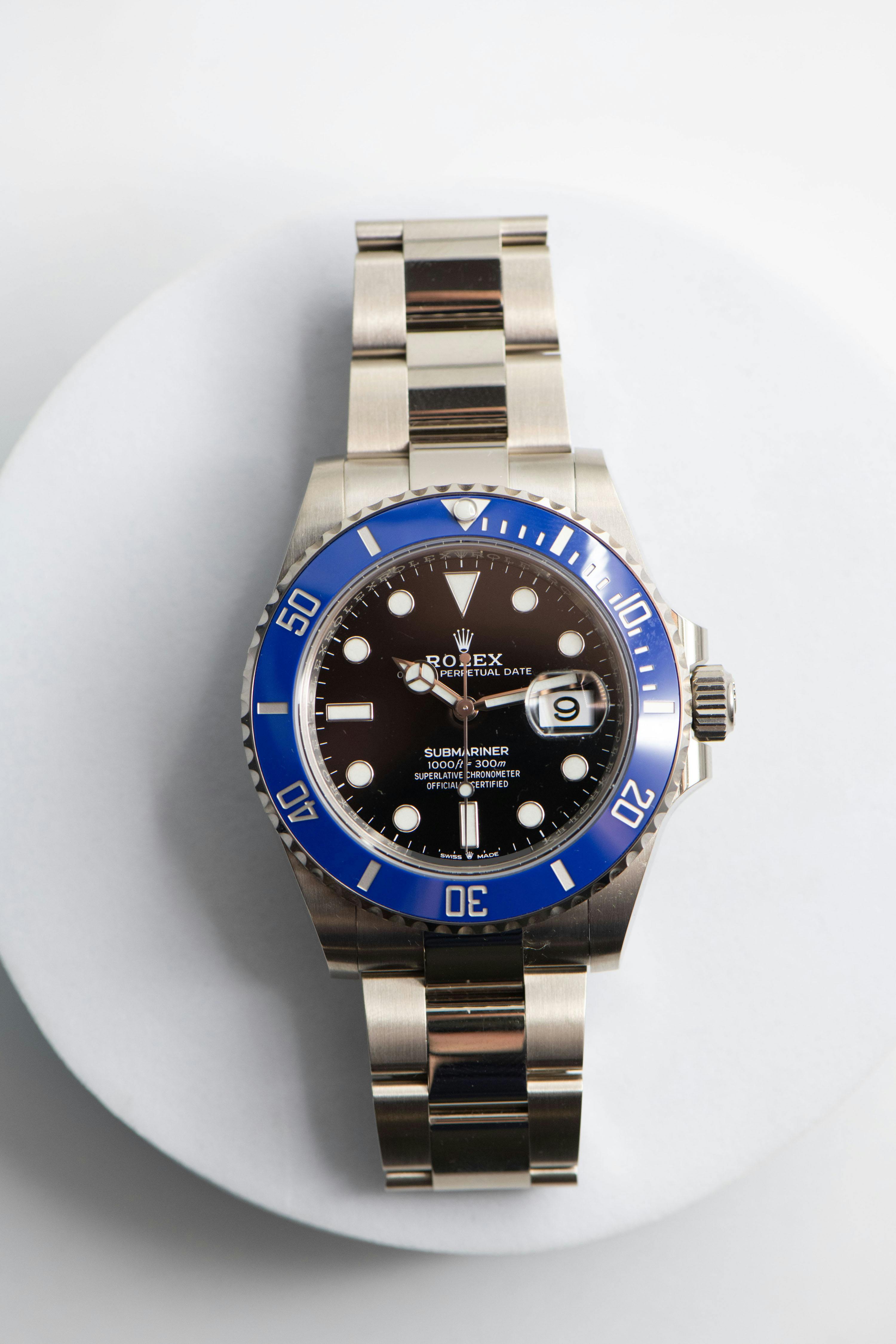 Collecting sales rolex submariner