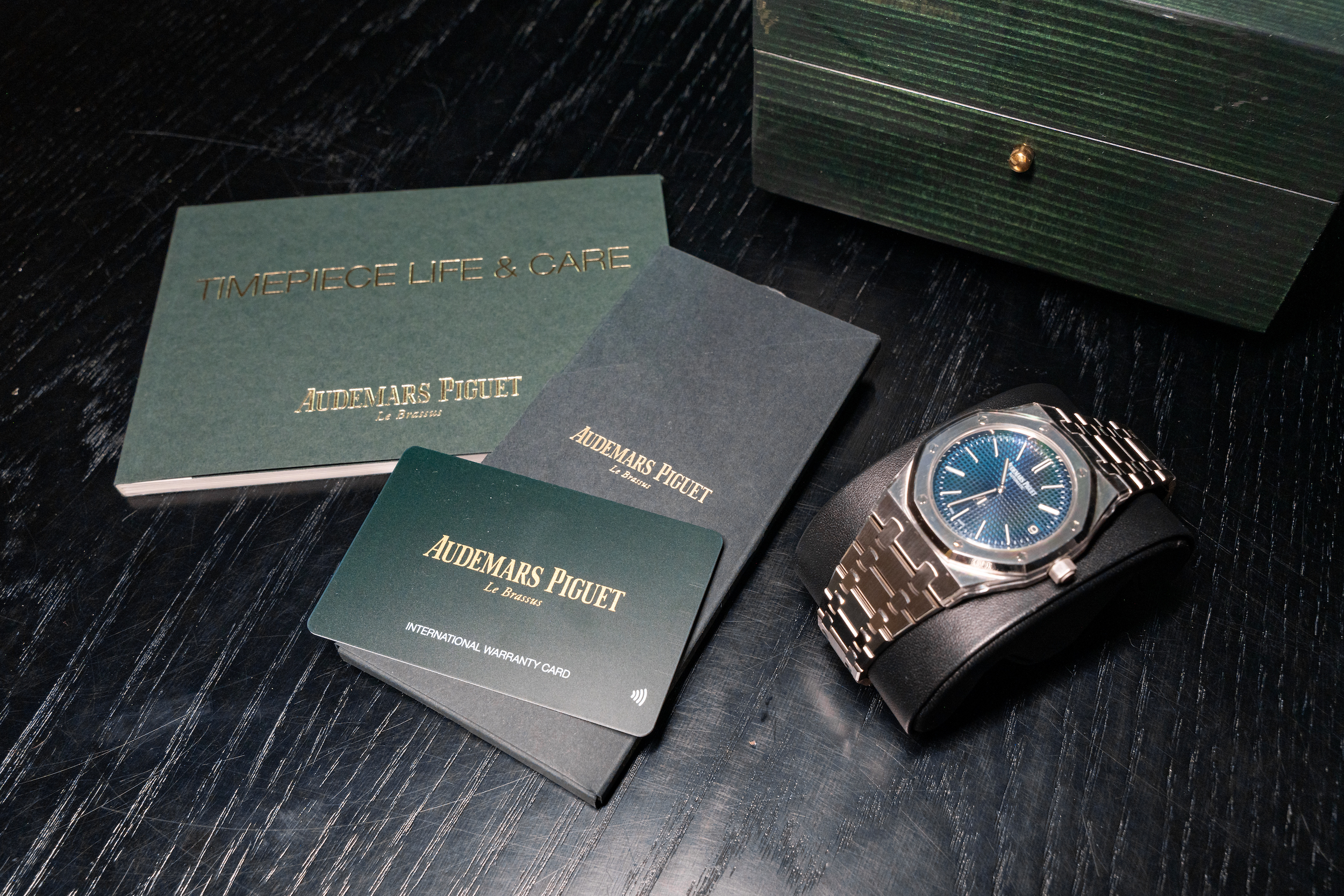 2021 Audemars Piguet Royal Oak 'Jumbo' Extra Thin for sale in Rome