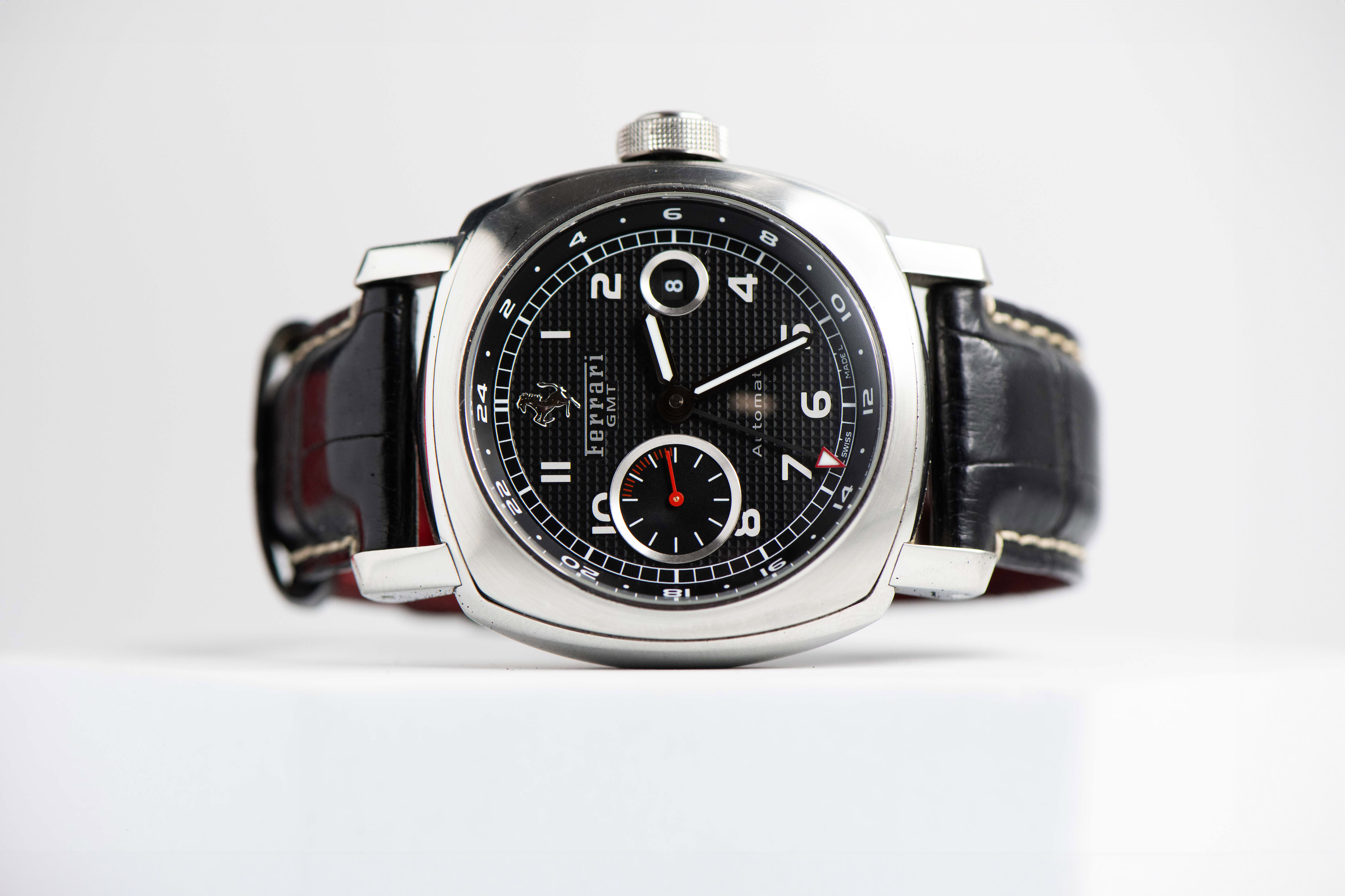 Panerai ferrari outlet price