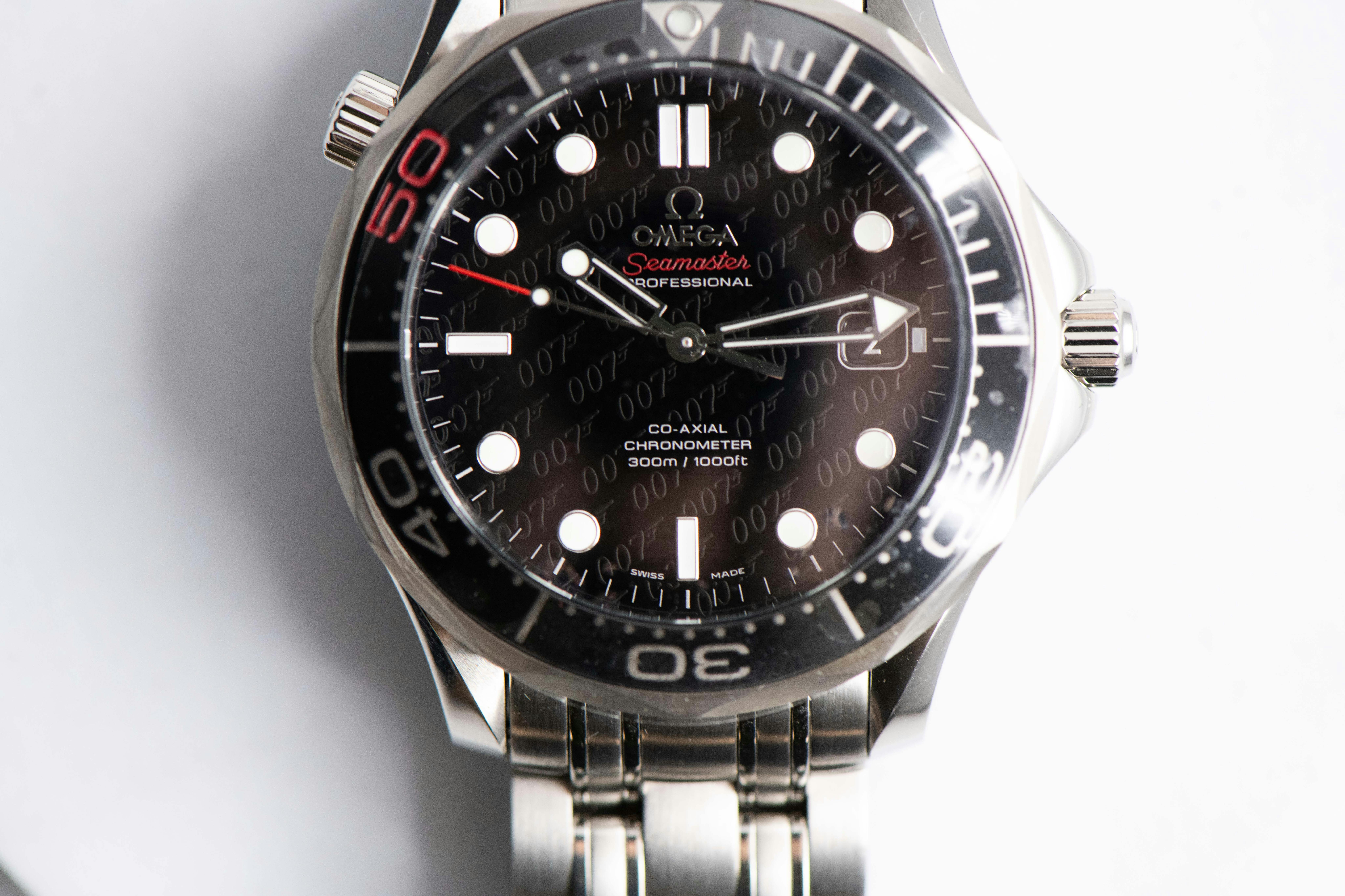 Omega seamaster james bond 2025 50th anniversary