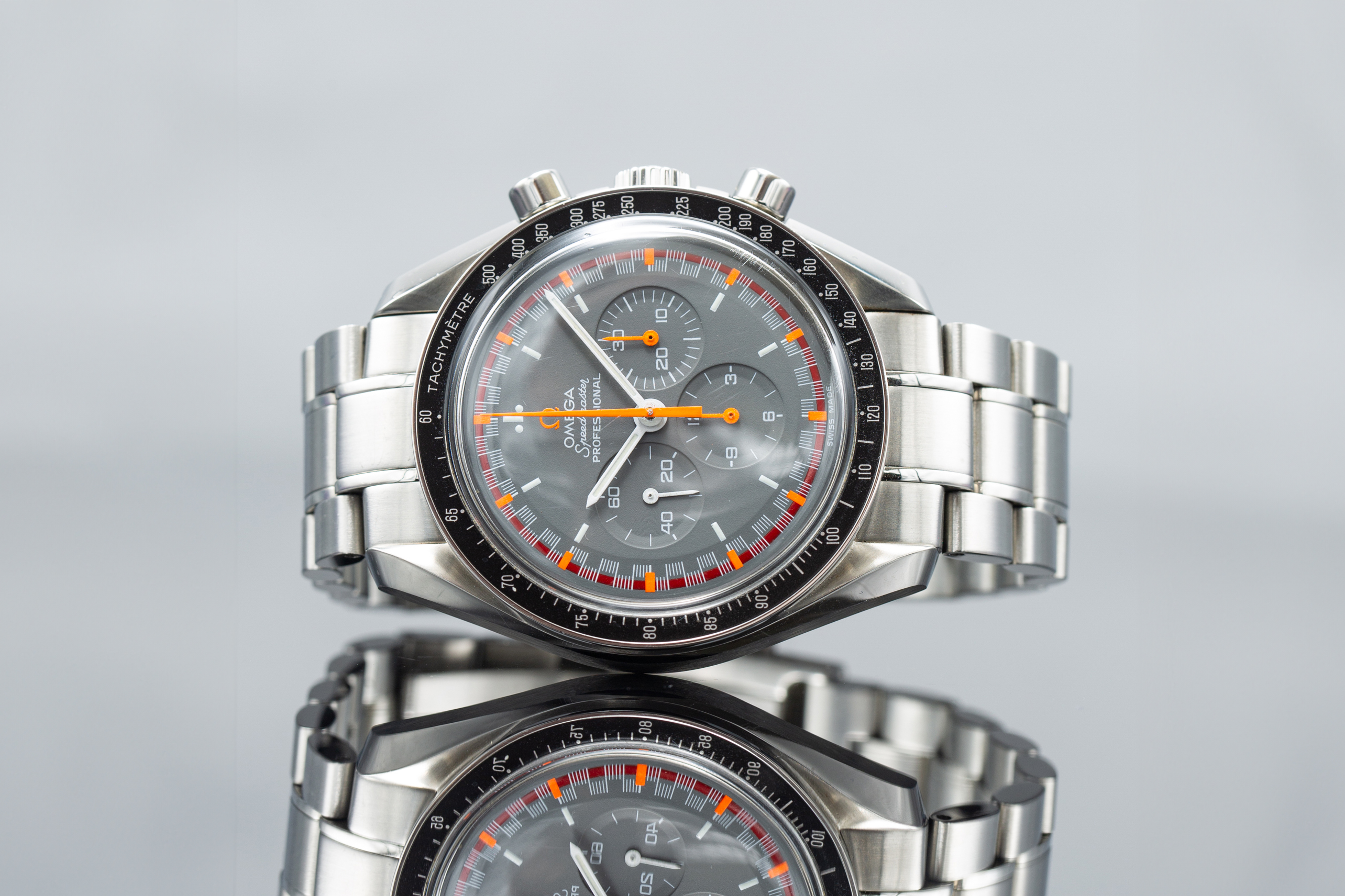 Omega speedmaster japan on sale racing