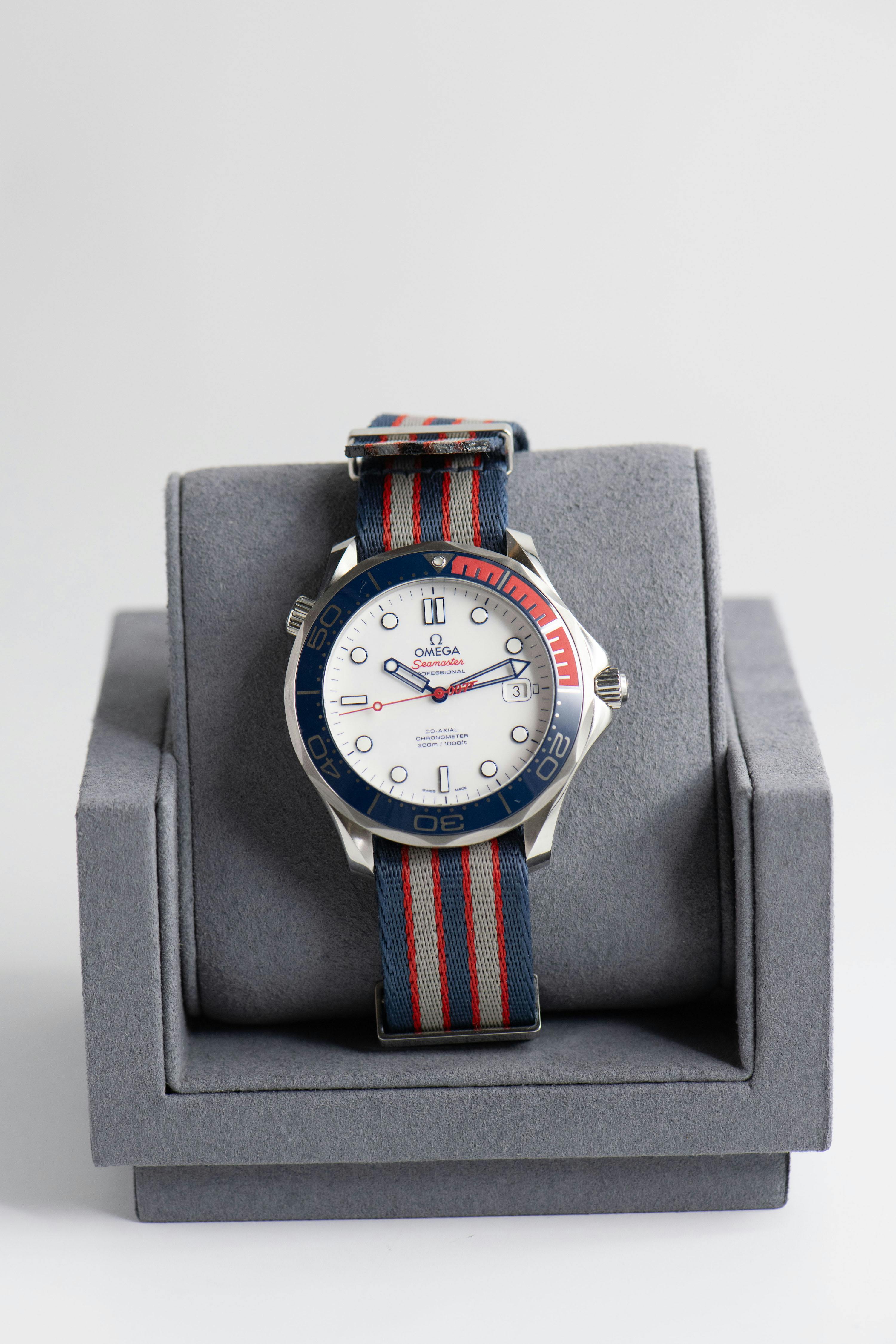 2017 Omega Seamaster Diver 300M Commander s Watch for sale by auction in Surrey United Kingdom