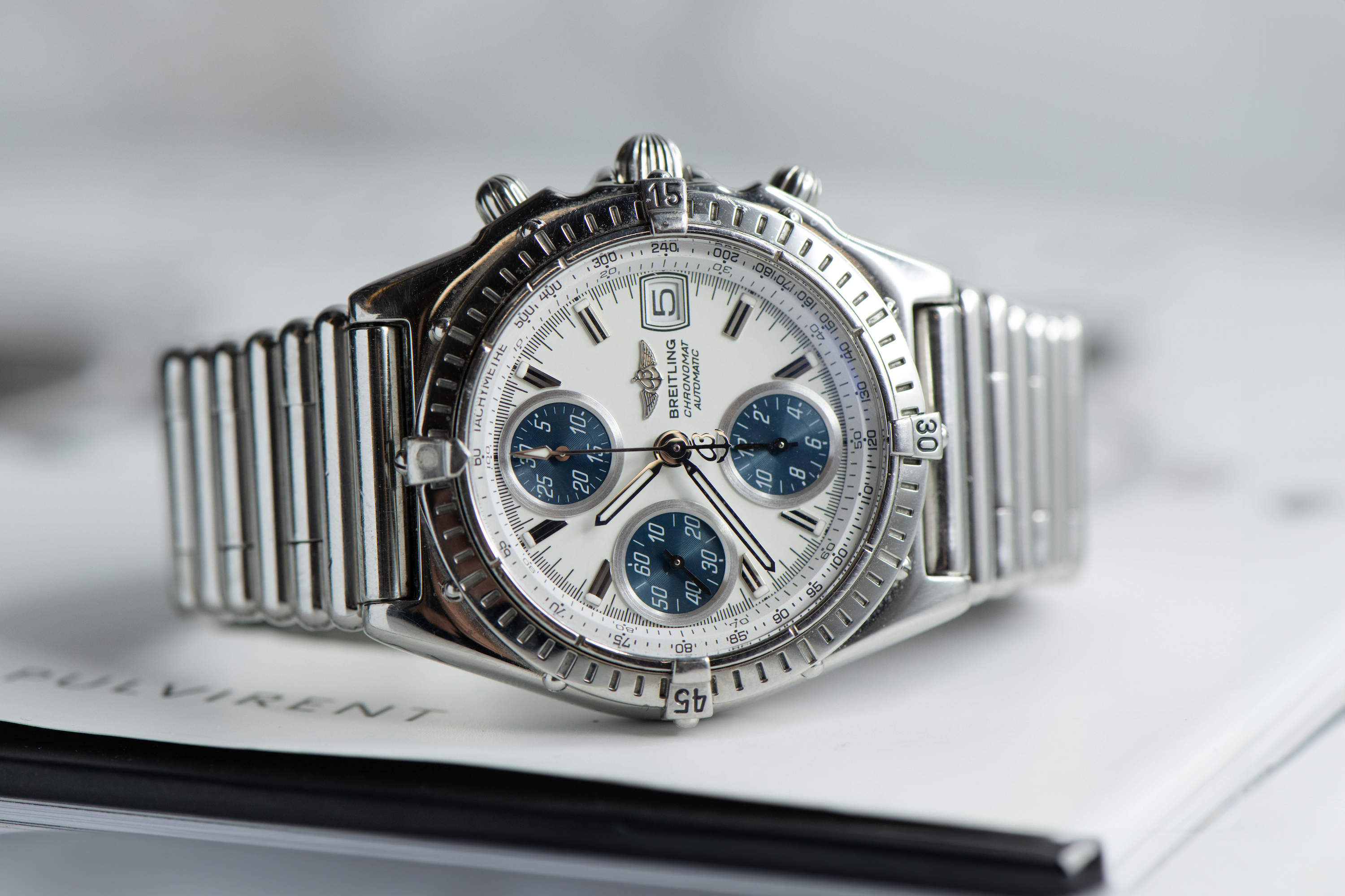 1990 discount breitling chronomat