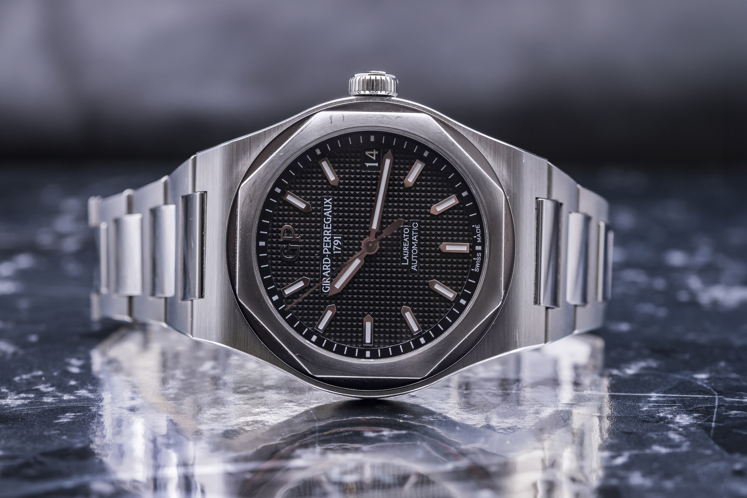 2022 Girard Perregaux Laureato for sale by auction in London