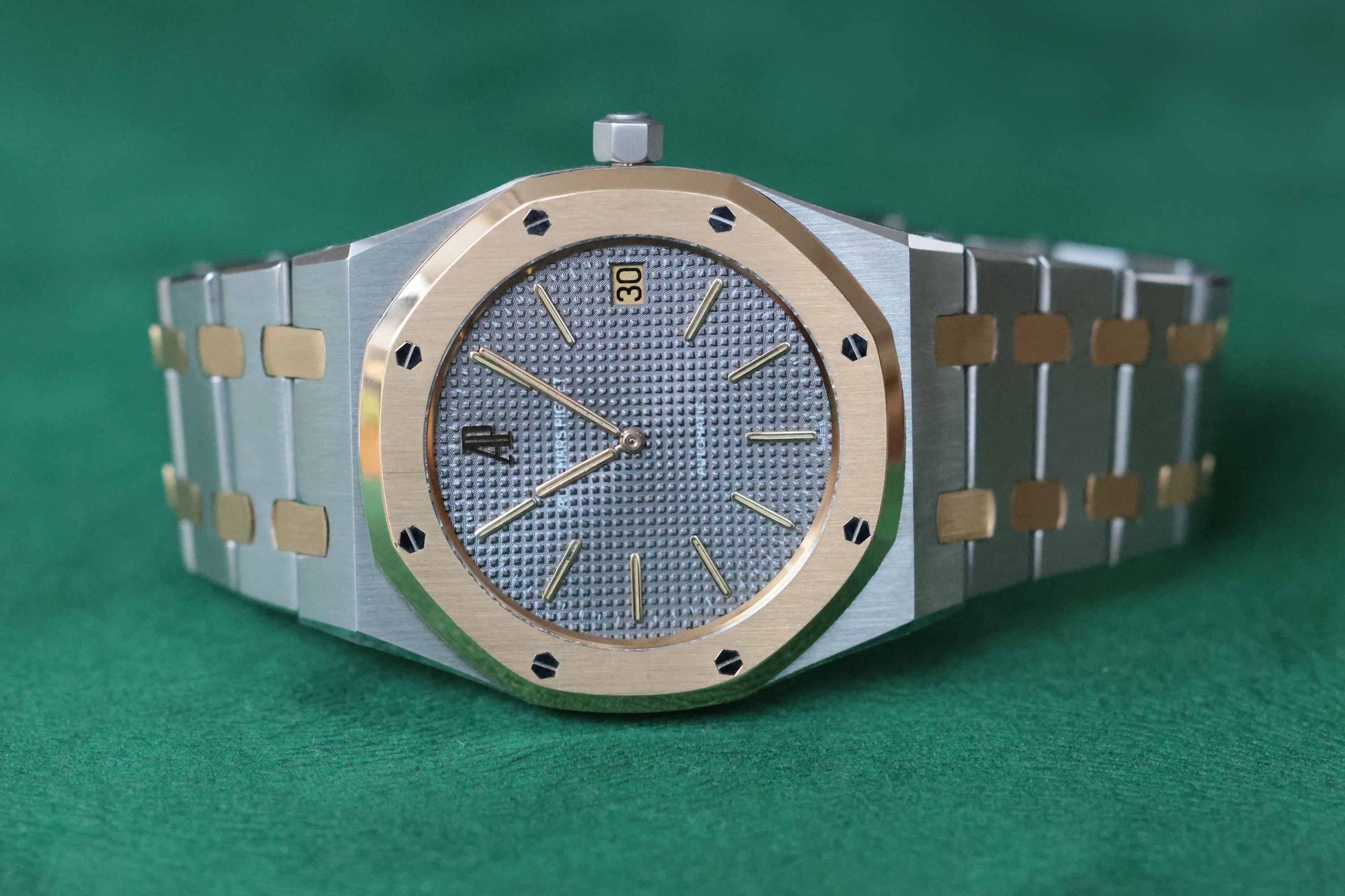 1982 Audemars Piguet Royal Oak 'Jumbo' for sale in London, United