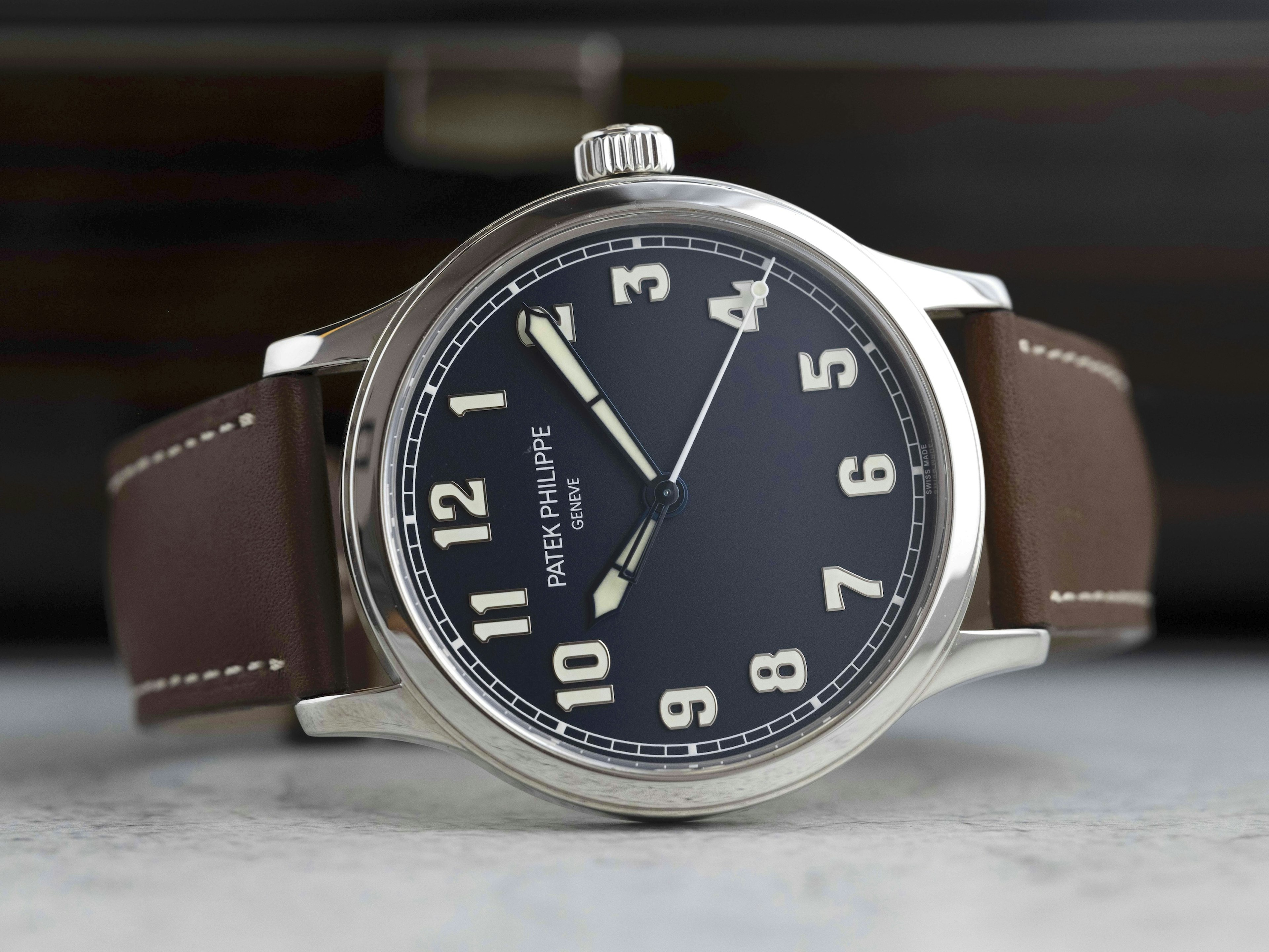 Patek Philippe スカーフ 非売品 2017 2017 Patek Philippe Calatrava Pilot 'New York Limited Edition' For