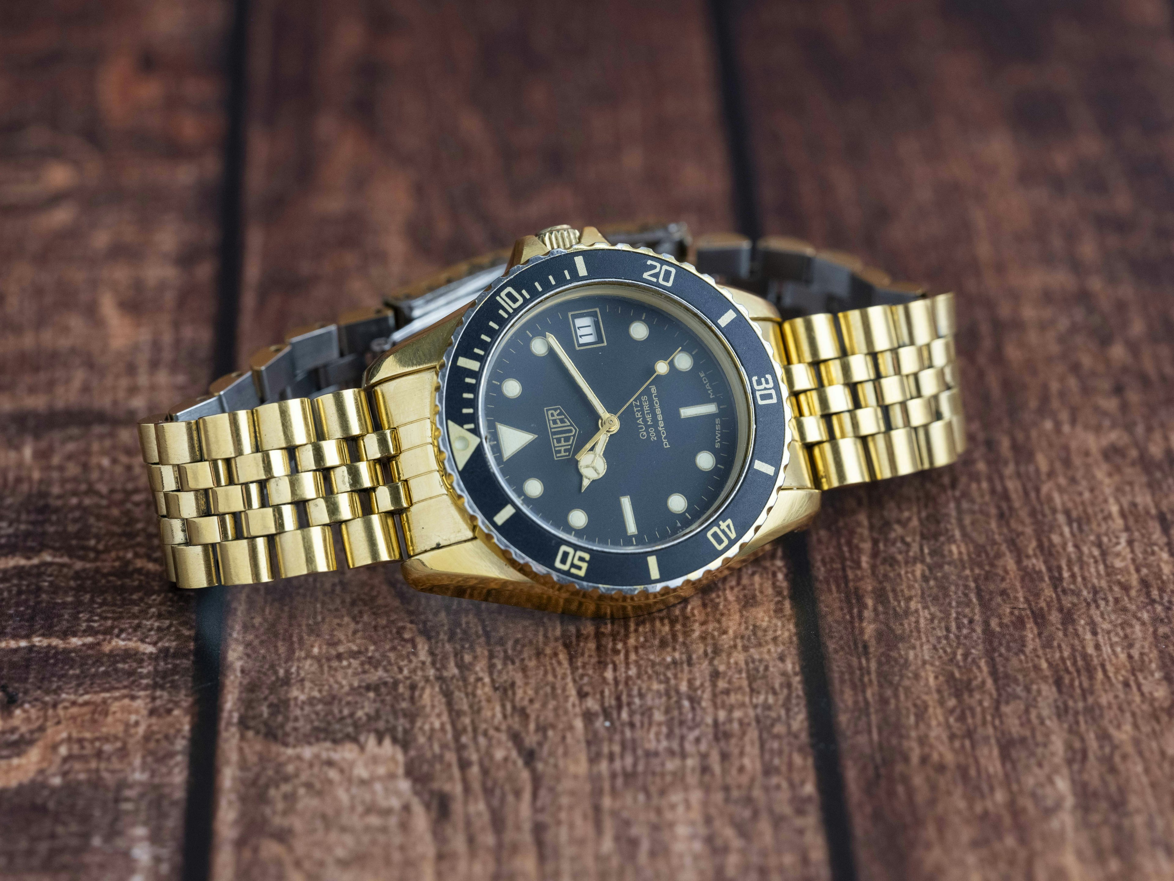1980's TAG Heuer Professional 1000 'Wolf of Wall Street' For Sale