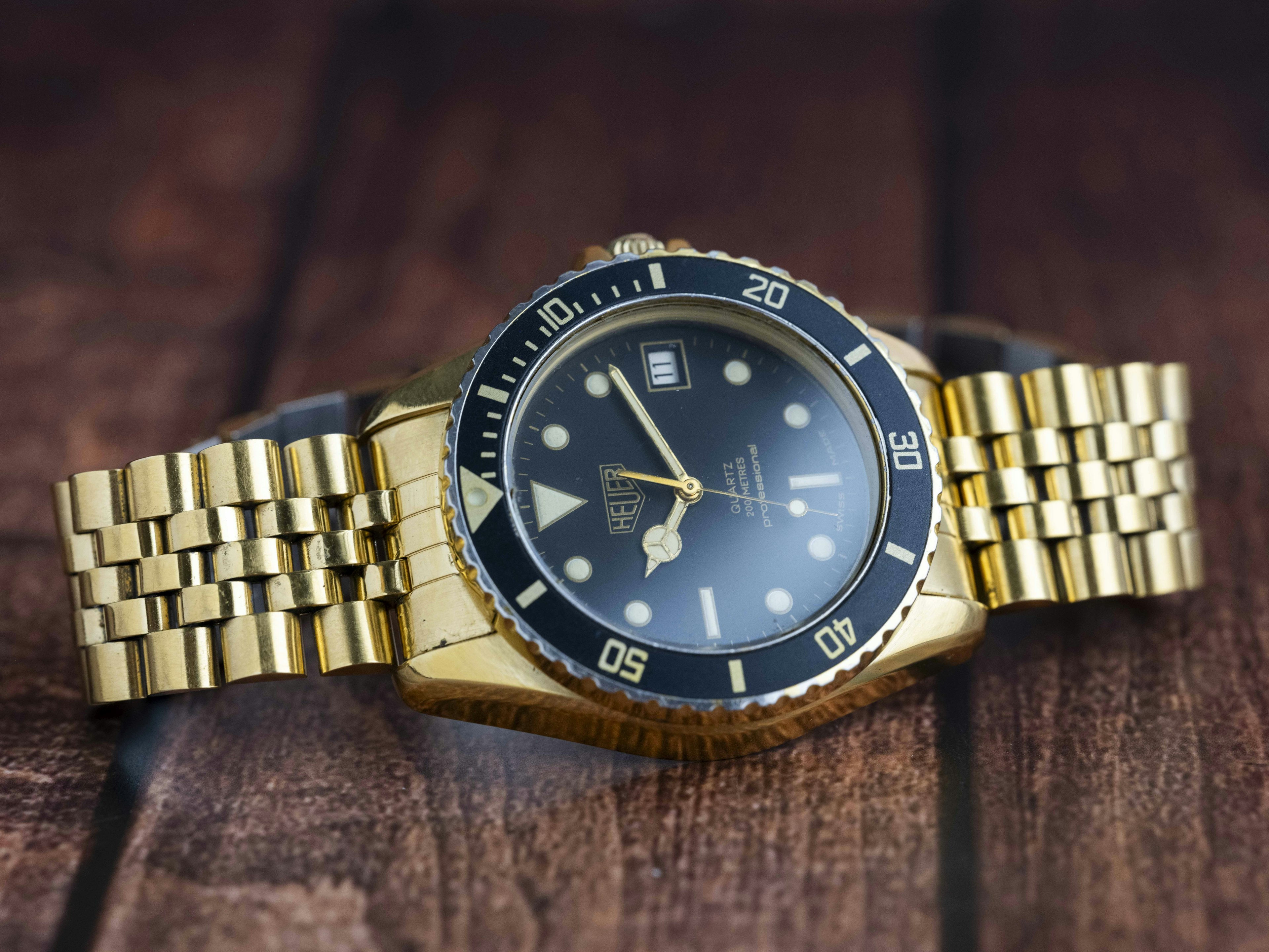 1980's TAG Heuer Professional 1000 'Wolf of Wall Street' For Sale