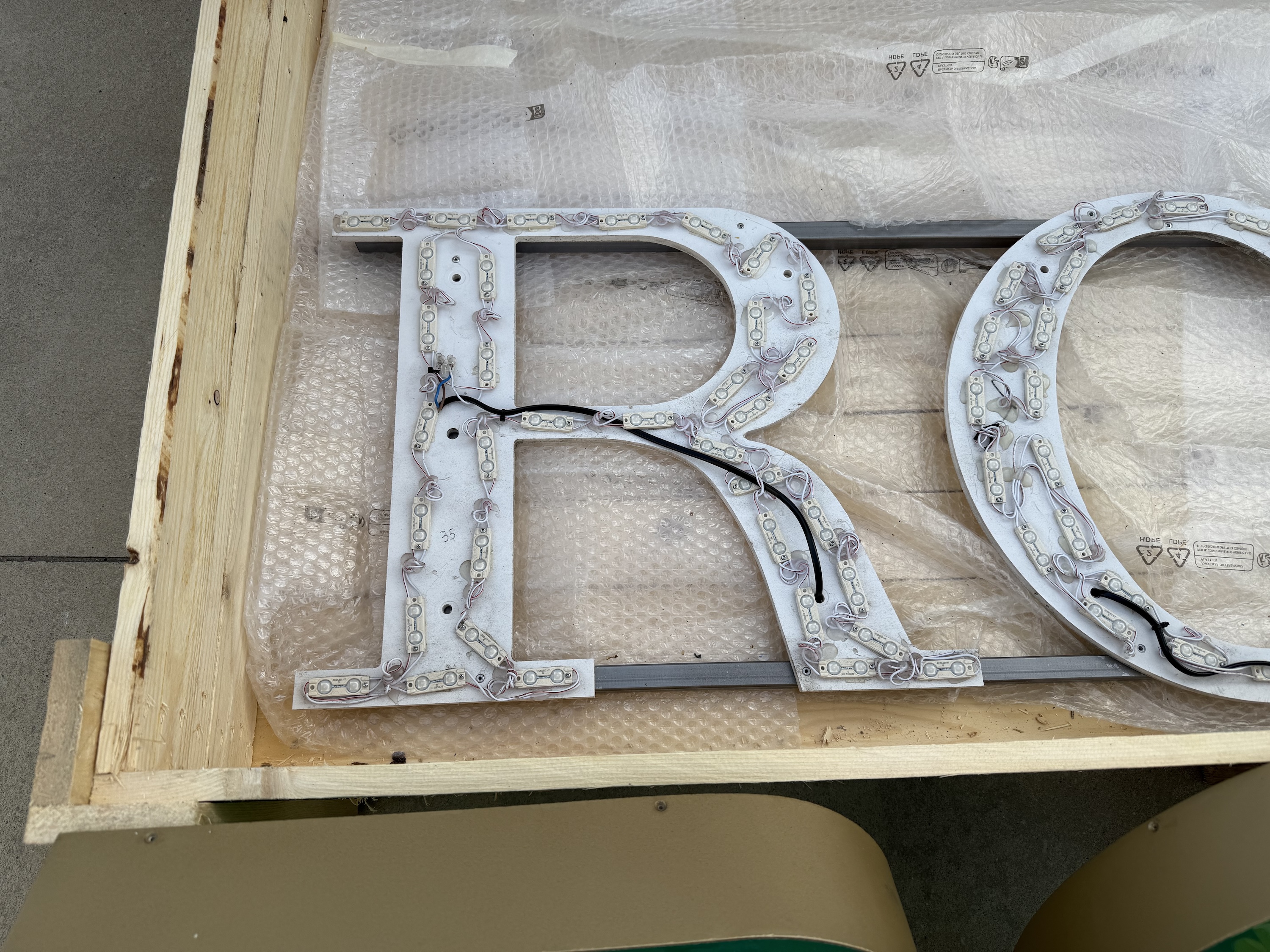 Rolex Illuminated Sign for sale by auction in Pescara, Italy