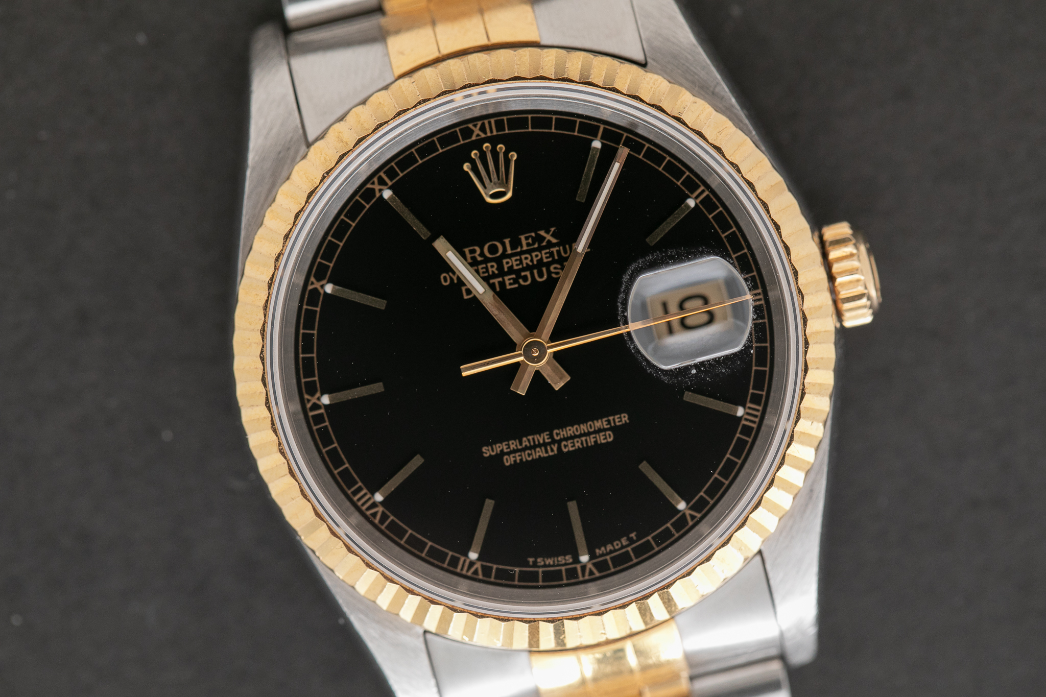 Rolex Datejust 16200 - Box/Hong Kong Papers - *Unpolished
