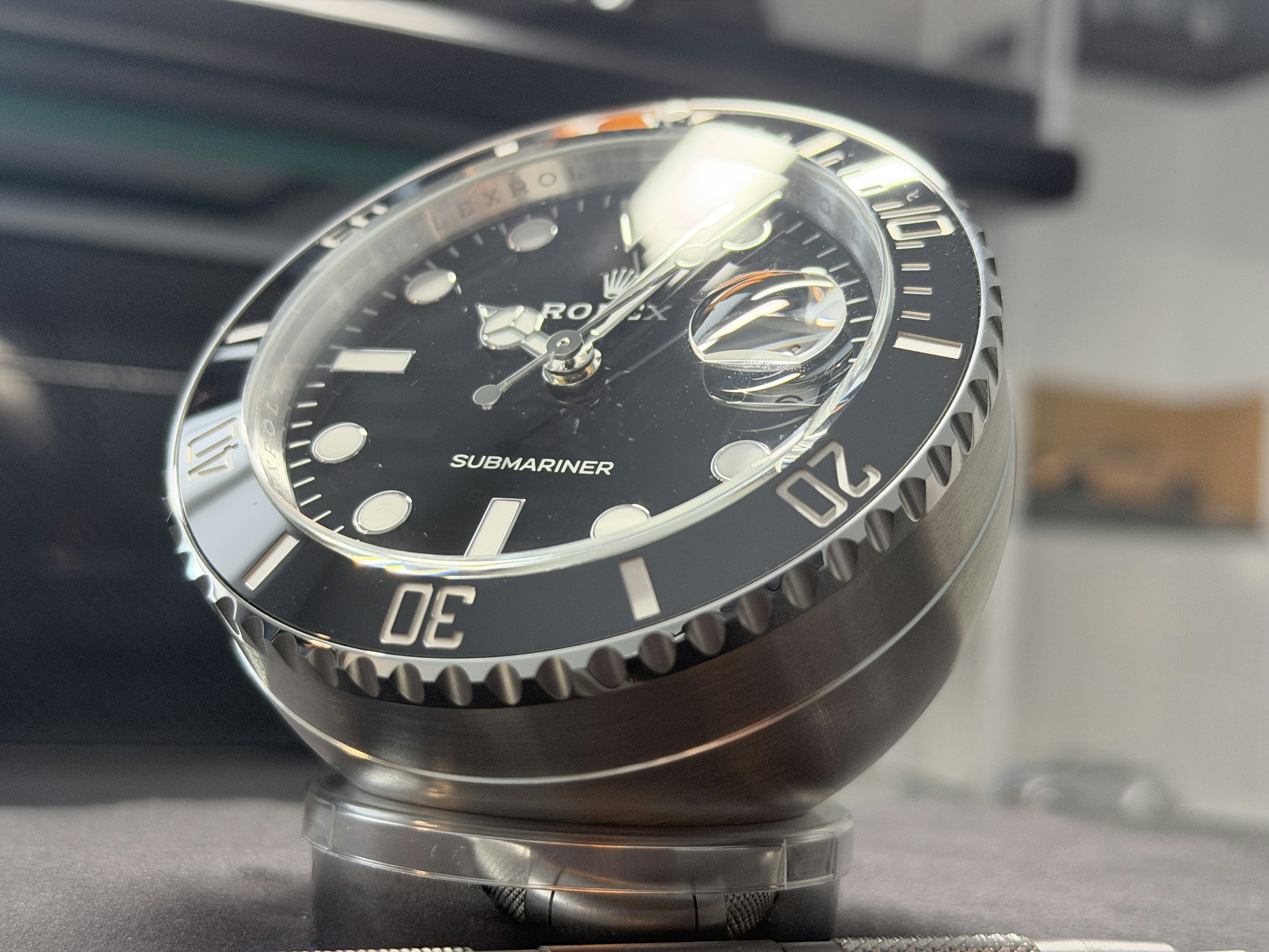 2025 Rolex Submariner Date Desk Clock For Sale by Auction in
