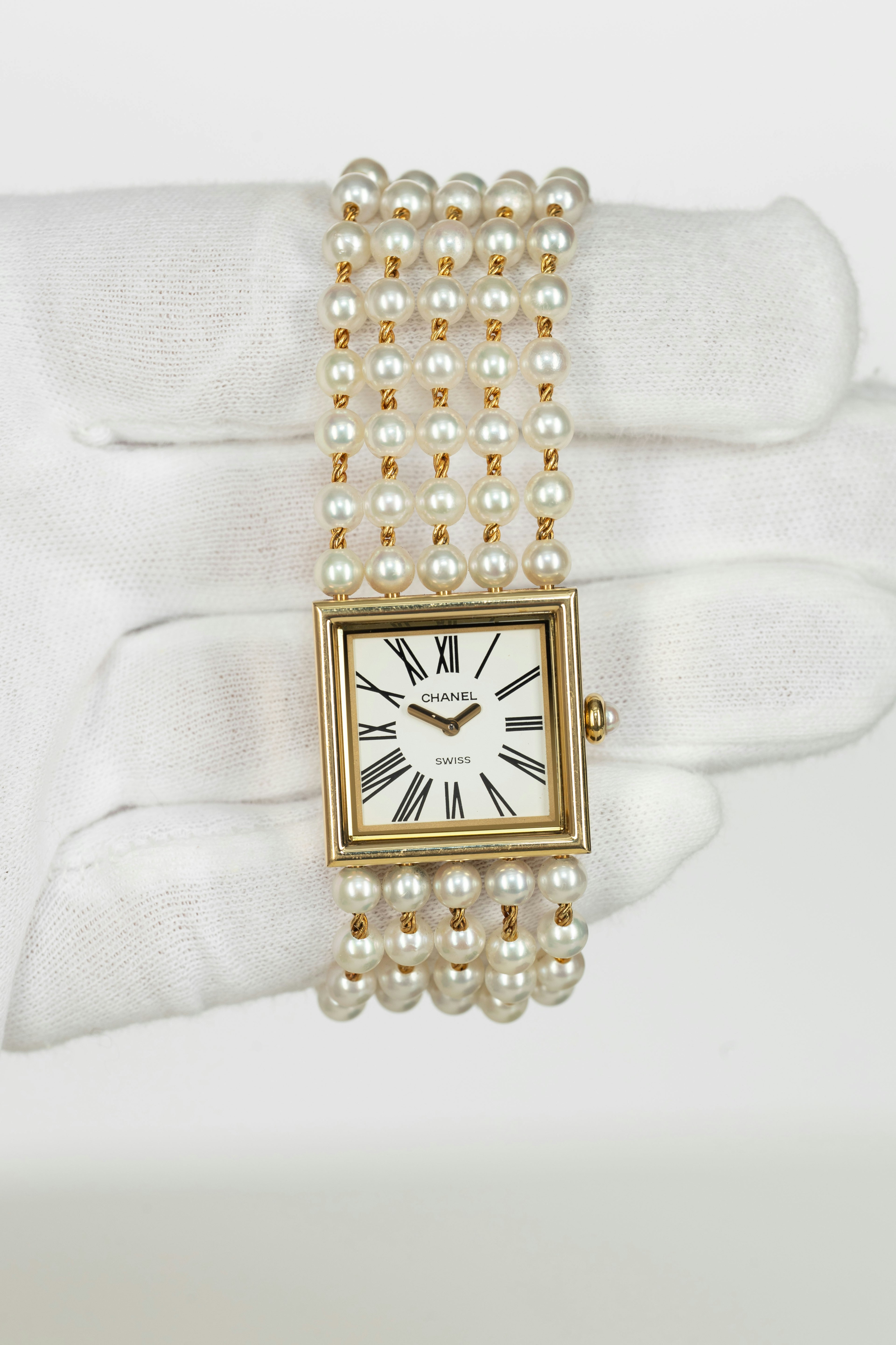 1996 Chanel Mademoiselle For Sale by Auction in Munich, Europe