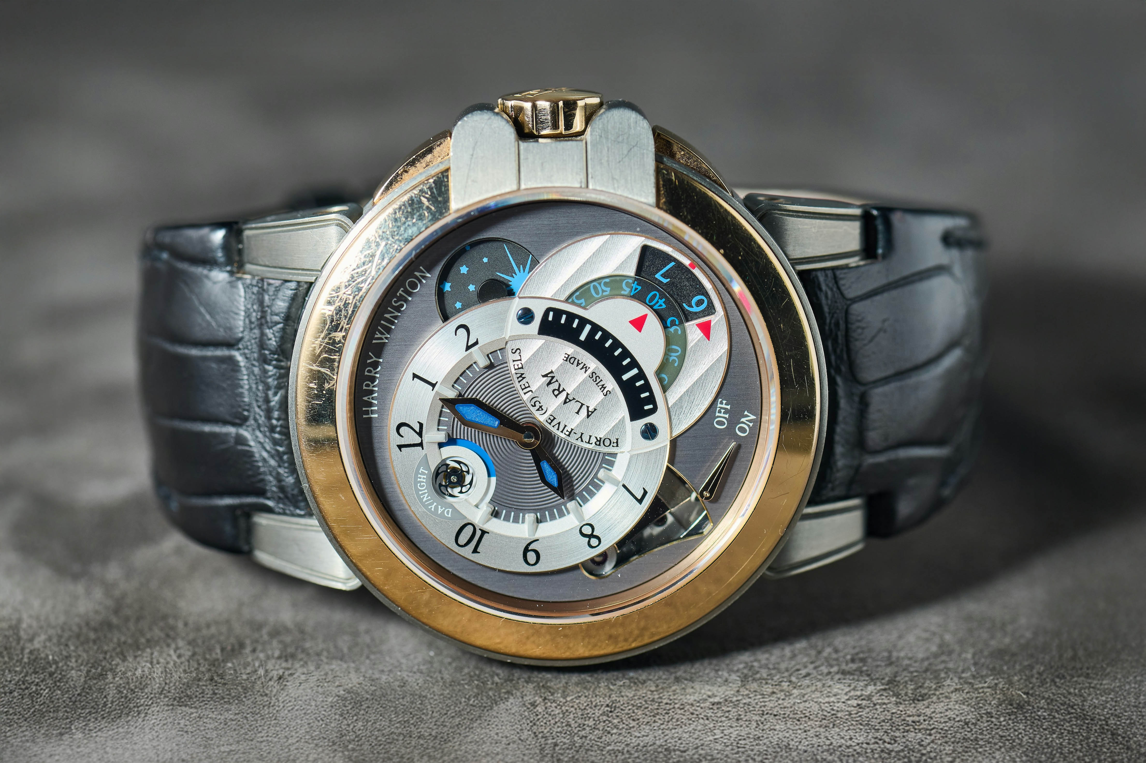 2000s HARRY WINSTON RARE TIMEPIECES カタログ 2000s Harry Winston Ocean Project Z6 Excenter Alarm For Sale by