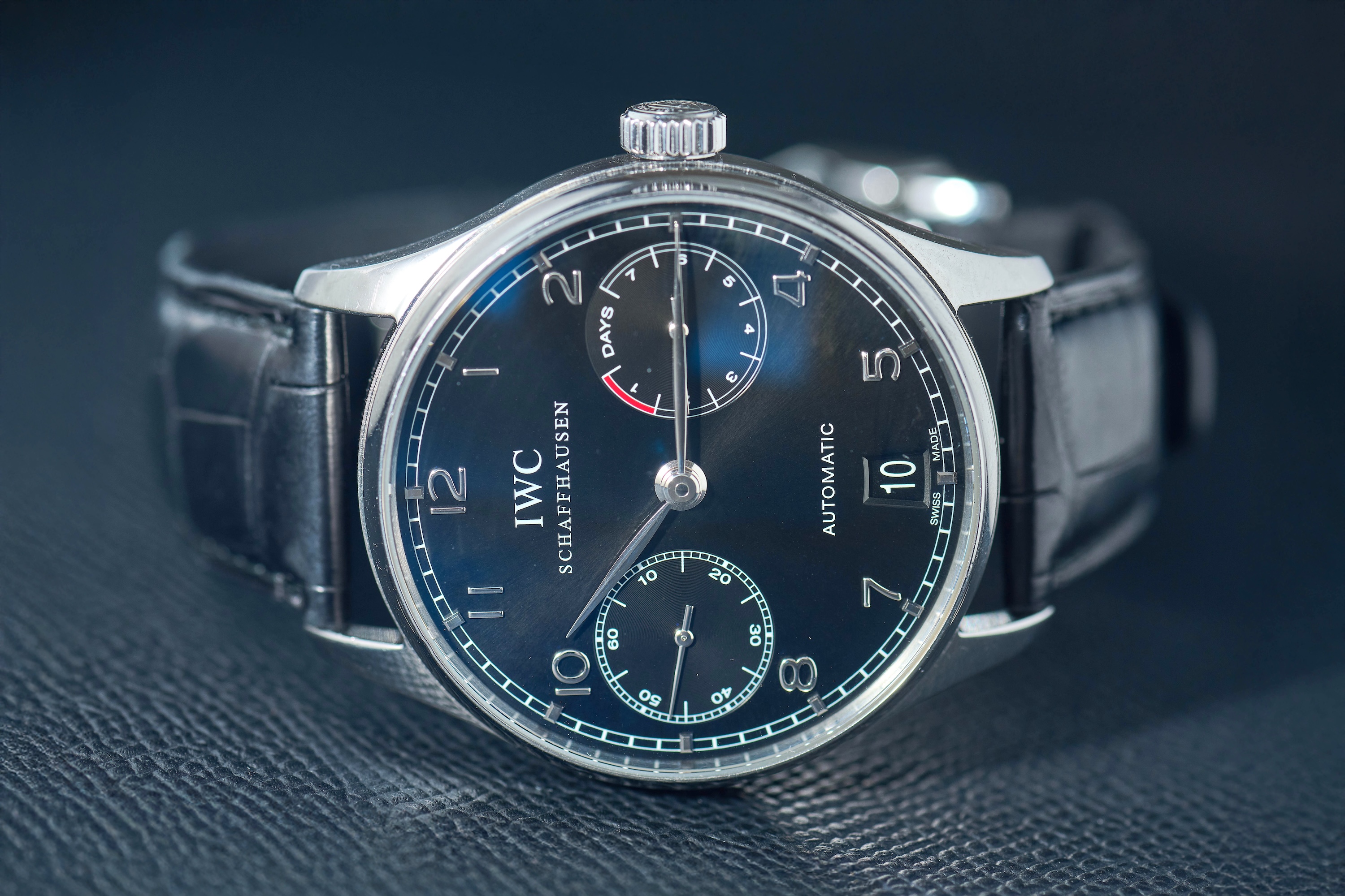 2021 GIRARD PERREGAUX VINTAGE 1945 For Sale by Auction in